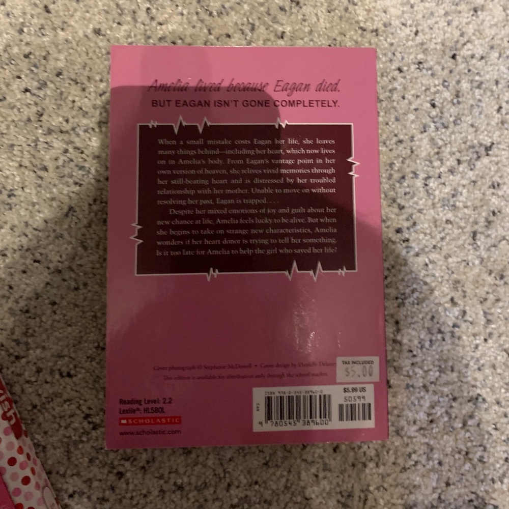 Teen novel bundle - Picture 6 of 13